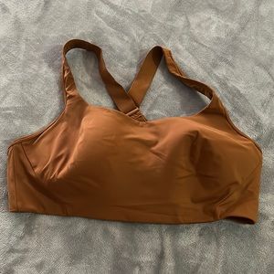 Lululemon sports bra NWOT 42D